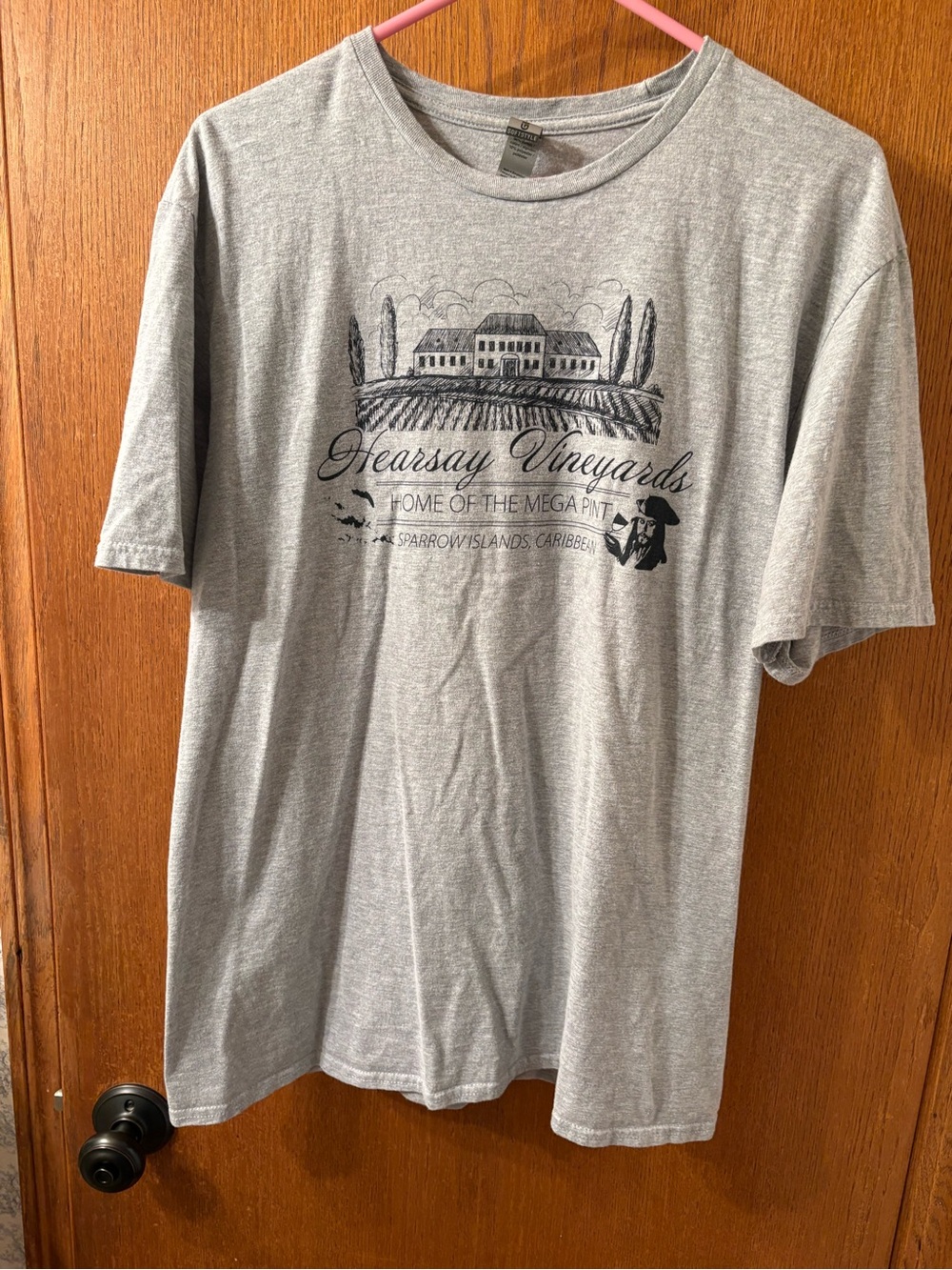 Disney Pirates of the Caribbean Johnny Depp tee Women’s XL Gray Women’s Megapint - Picture 2 of 5